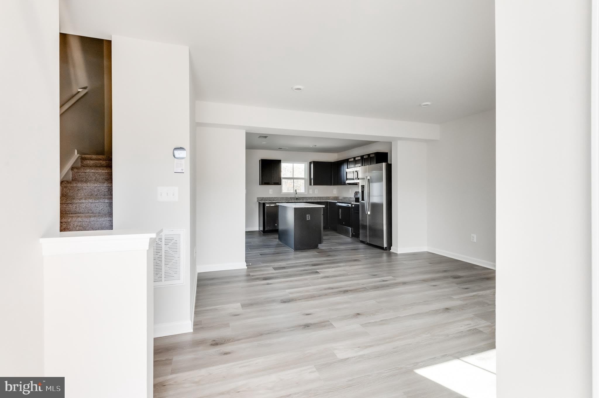 7301 STATESMAN BLVD – photo 4