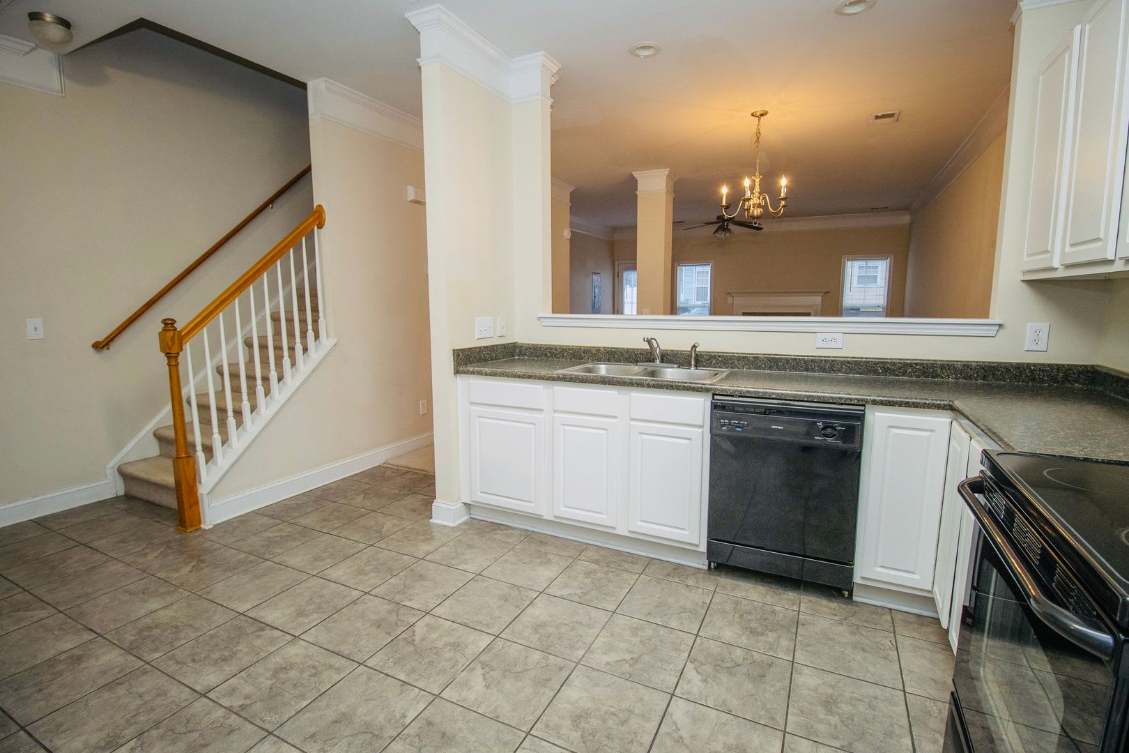 Discover comfortable living in Hampton Forest — a charming 2 bedroom, 2.5 bath townhouse – photo 5