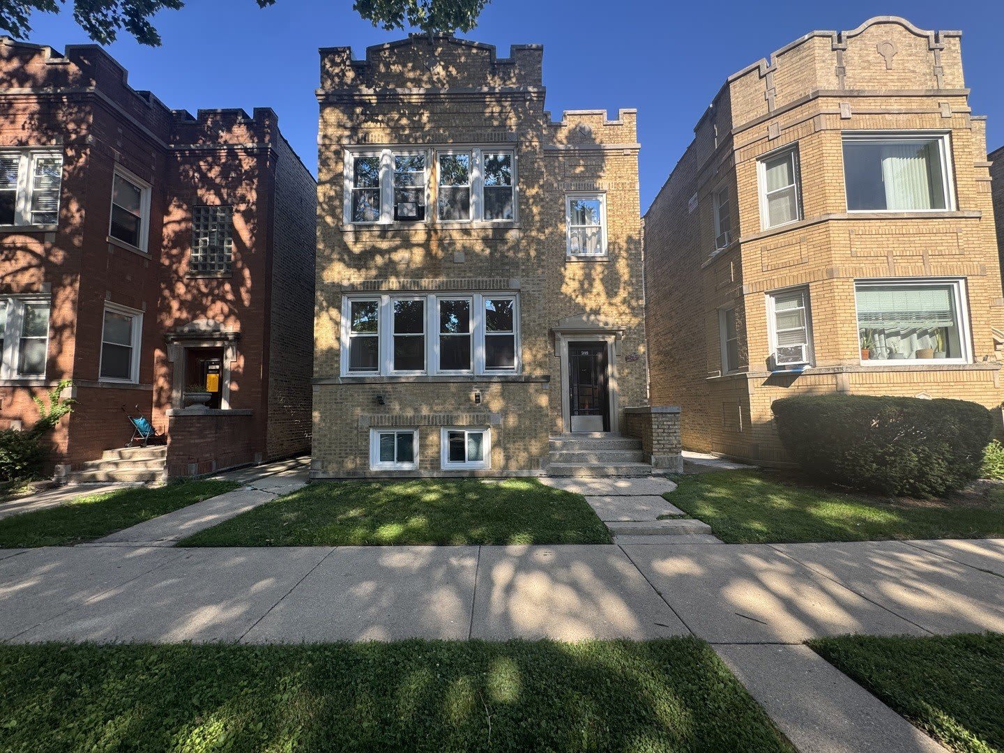 5849 N Campbell Avenue – photo 1