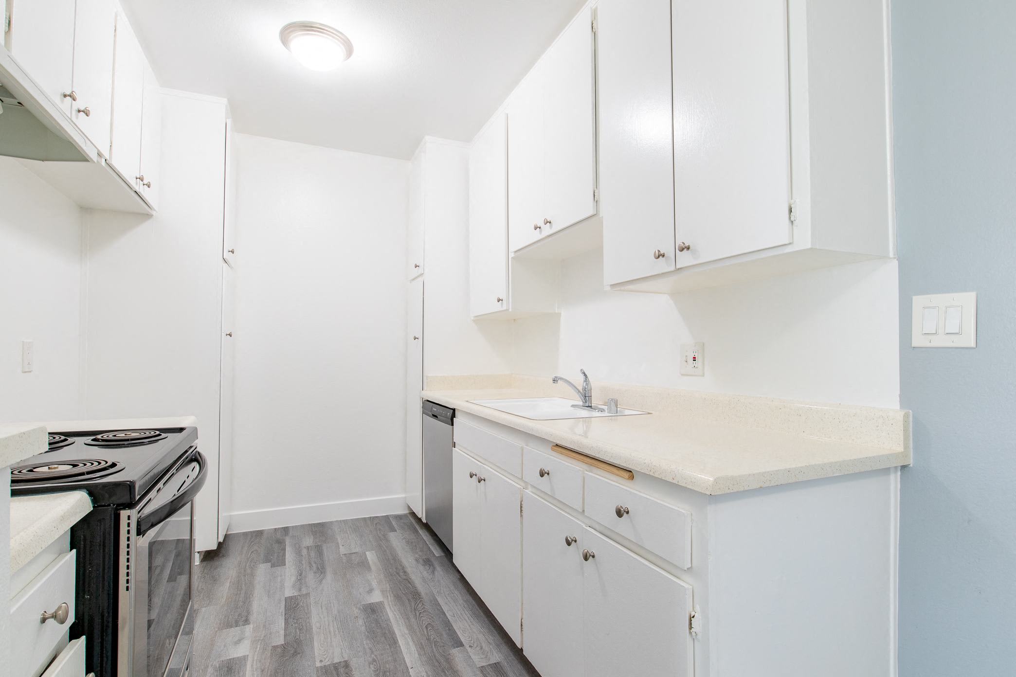 Kingsbury Apartments – photo 5