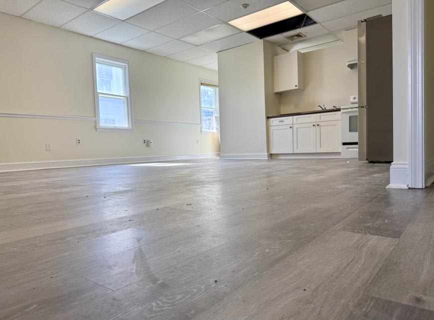 19 Central St – photo 3