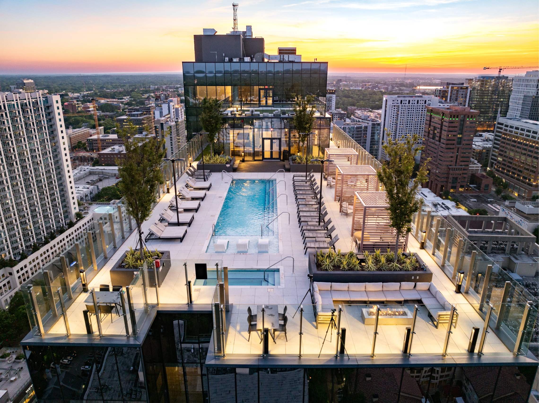 903 Peachtree – photo 1