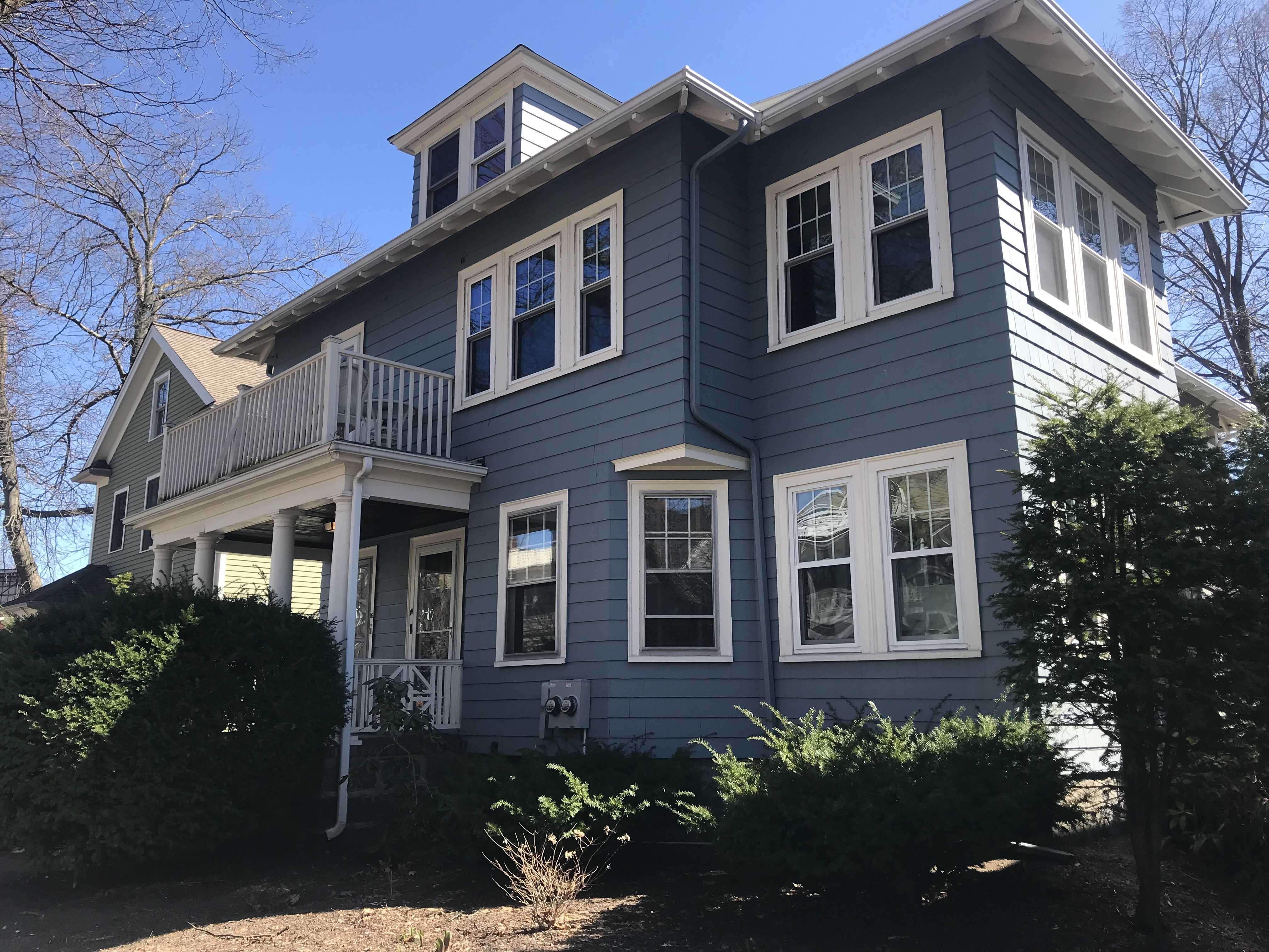 18 Moraine Street – photo 1
