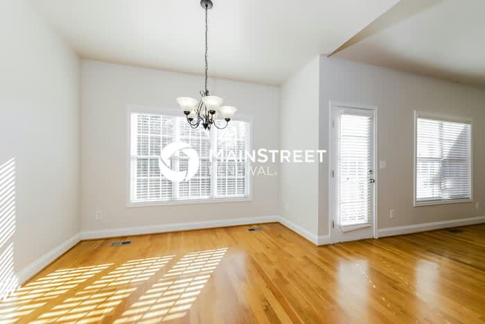 6700 Linwood Drive – photo 4