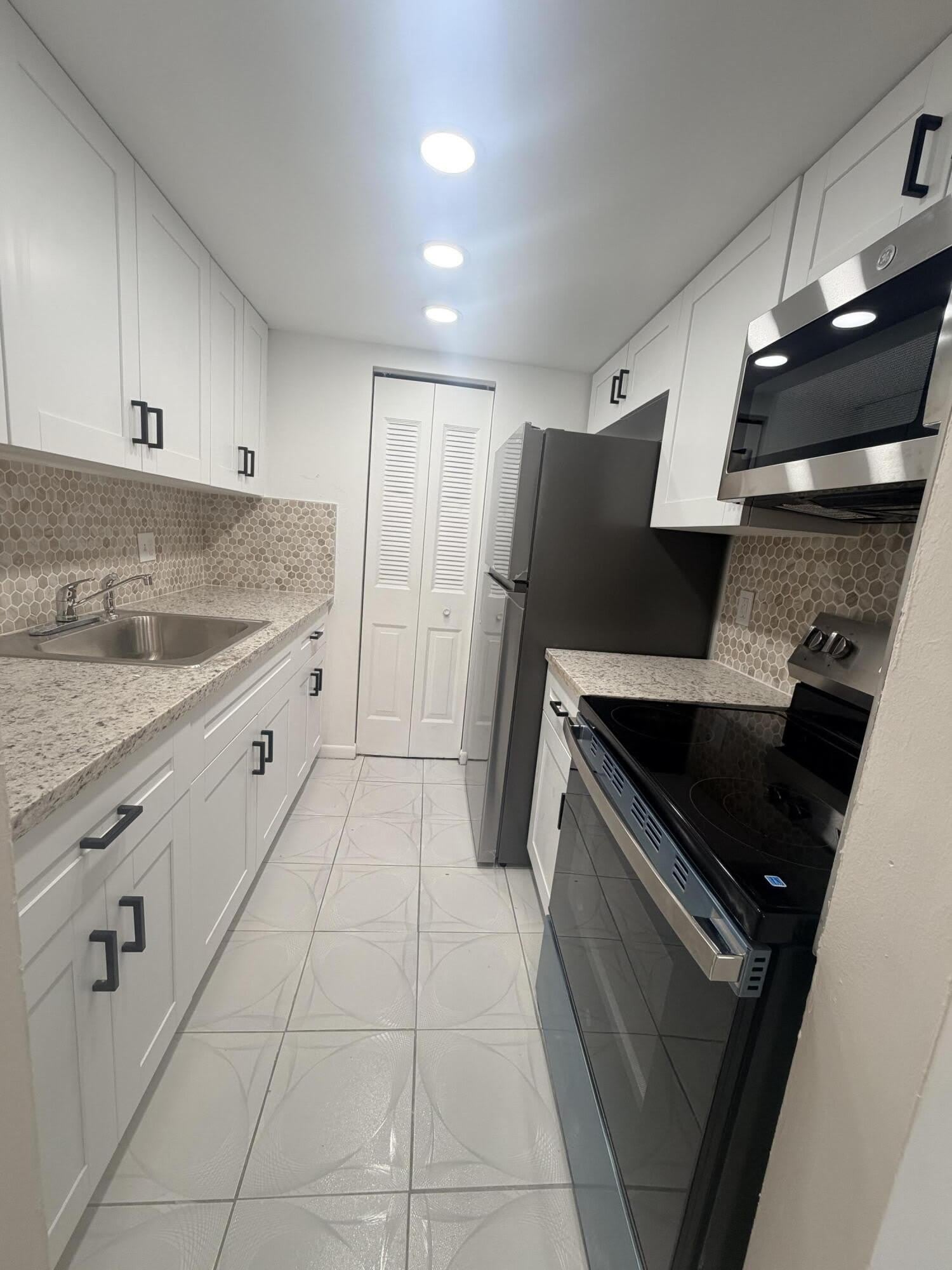 1210 Old Boynton Road – photo 2