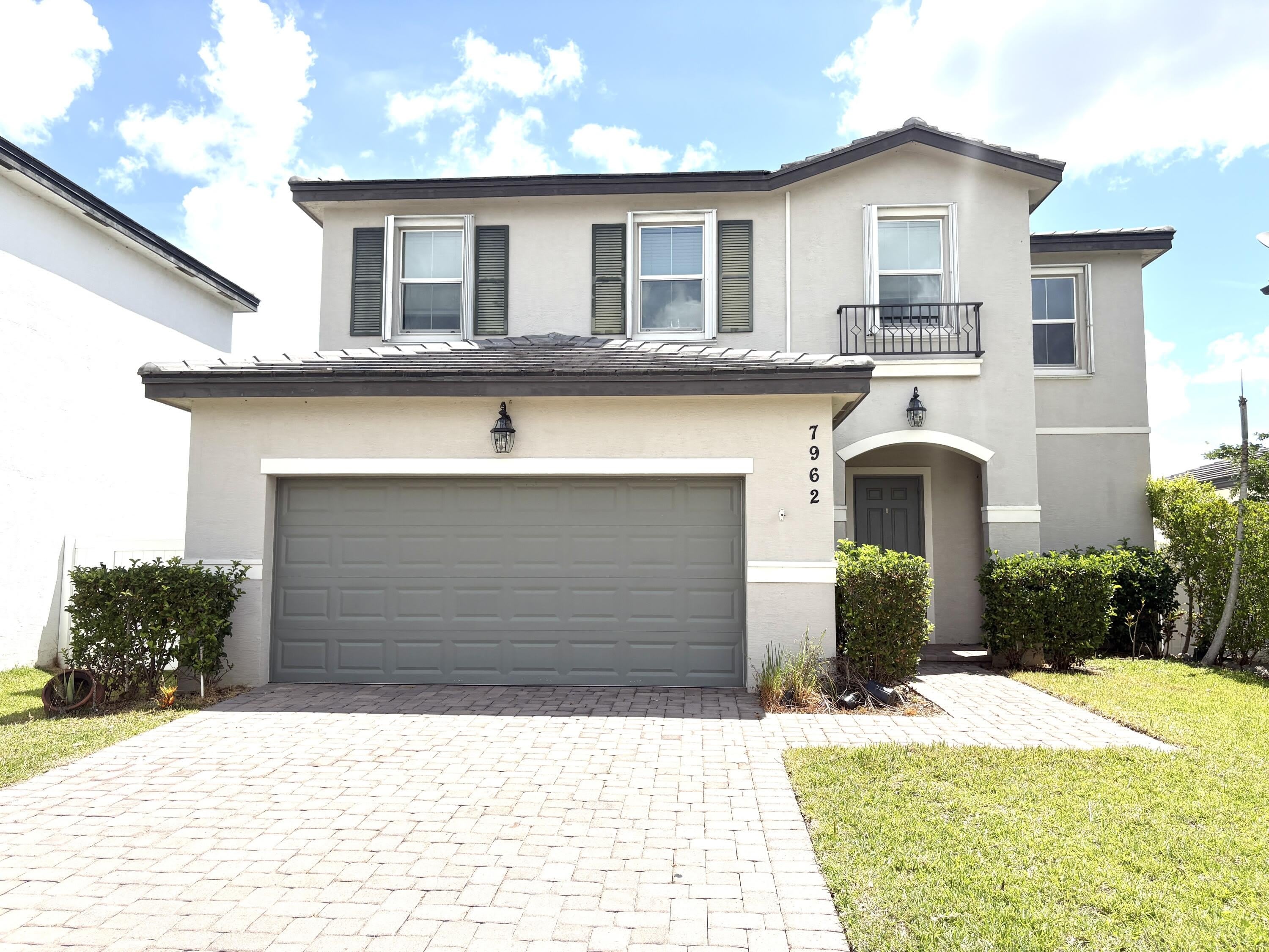 7962 NW Greenbank Circle – photo 1