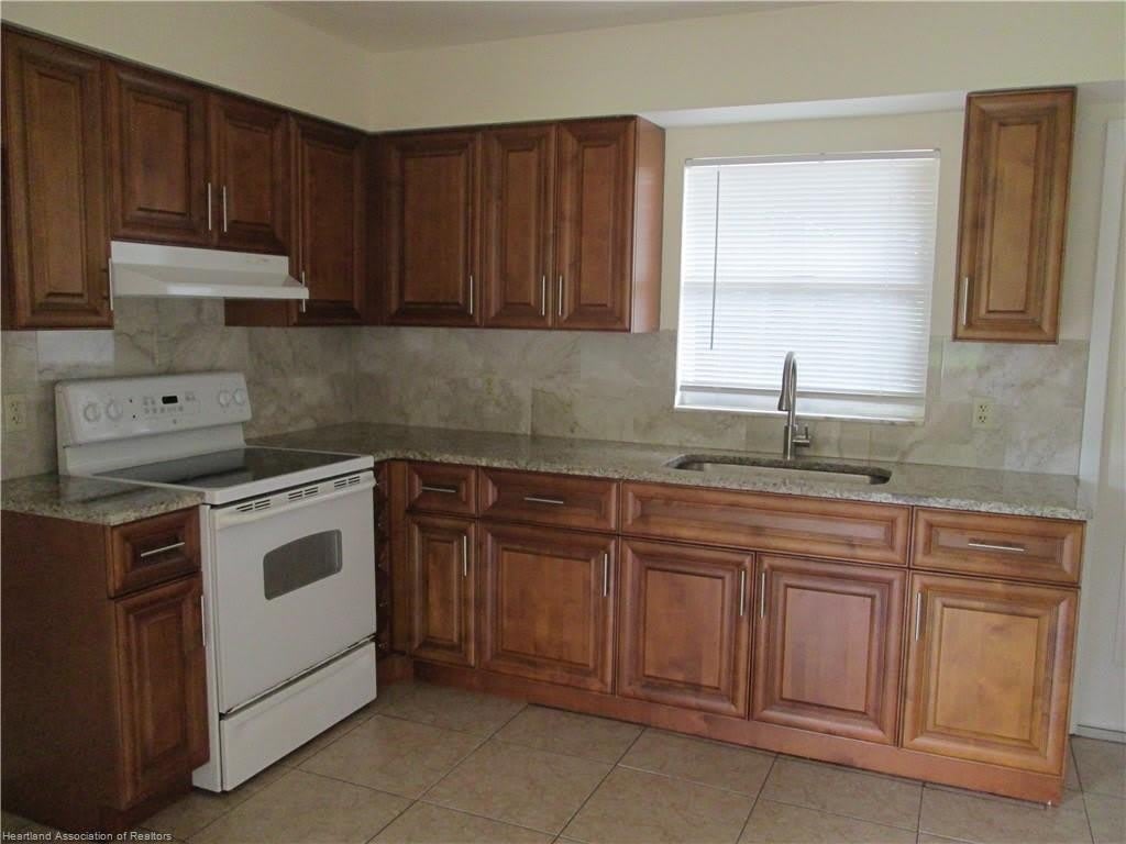 205 Phantasy Avenue – photo 4