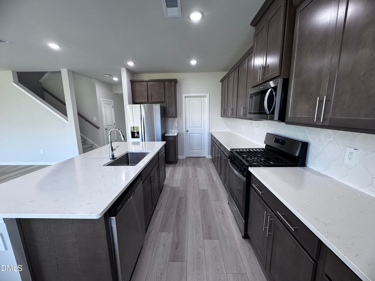 62 Thistle Patch Place – photo 2