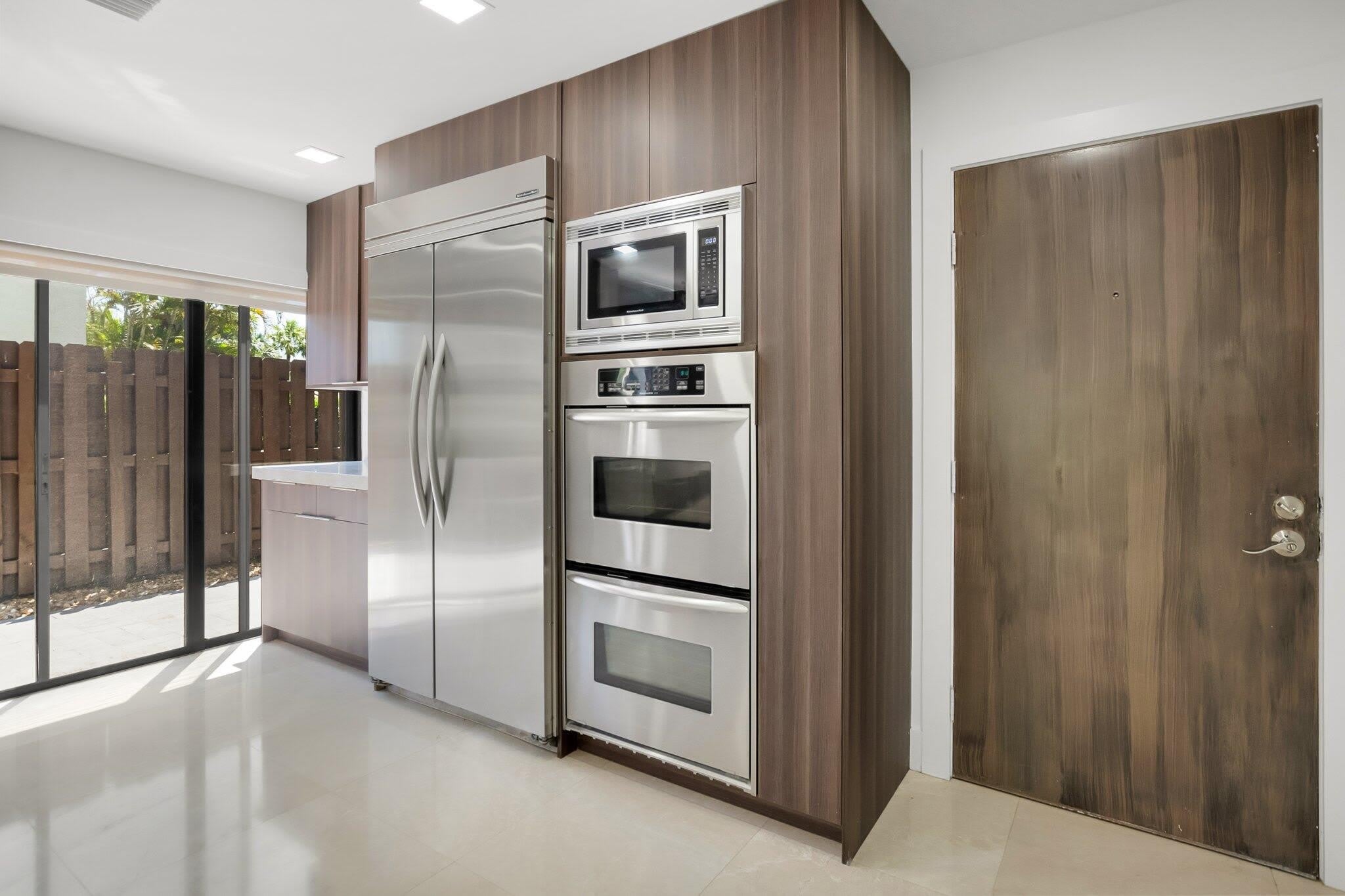 21922 Cypress Drive – photo 2