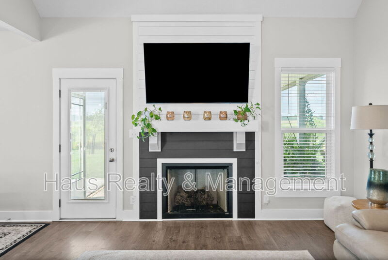 538 Fieldview Wy – photo 5