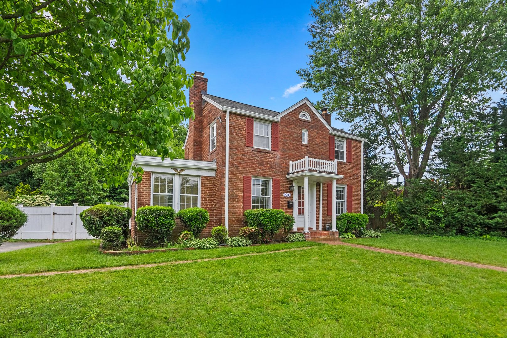 3 Bed 2.5 Bath – photo 1