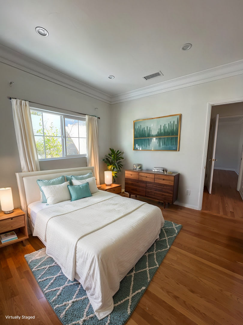 Move-In Ready! Beautifully Renovated 2BR Home with Scenic Views – photo 4