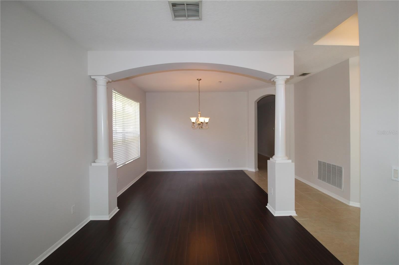 9885 LELAND Drive – photo 4