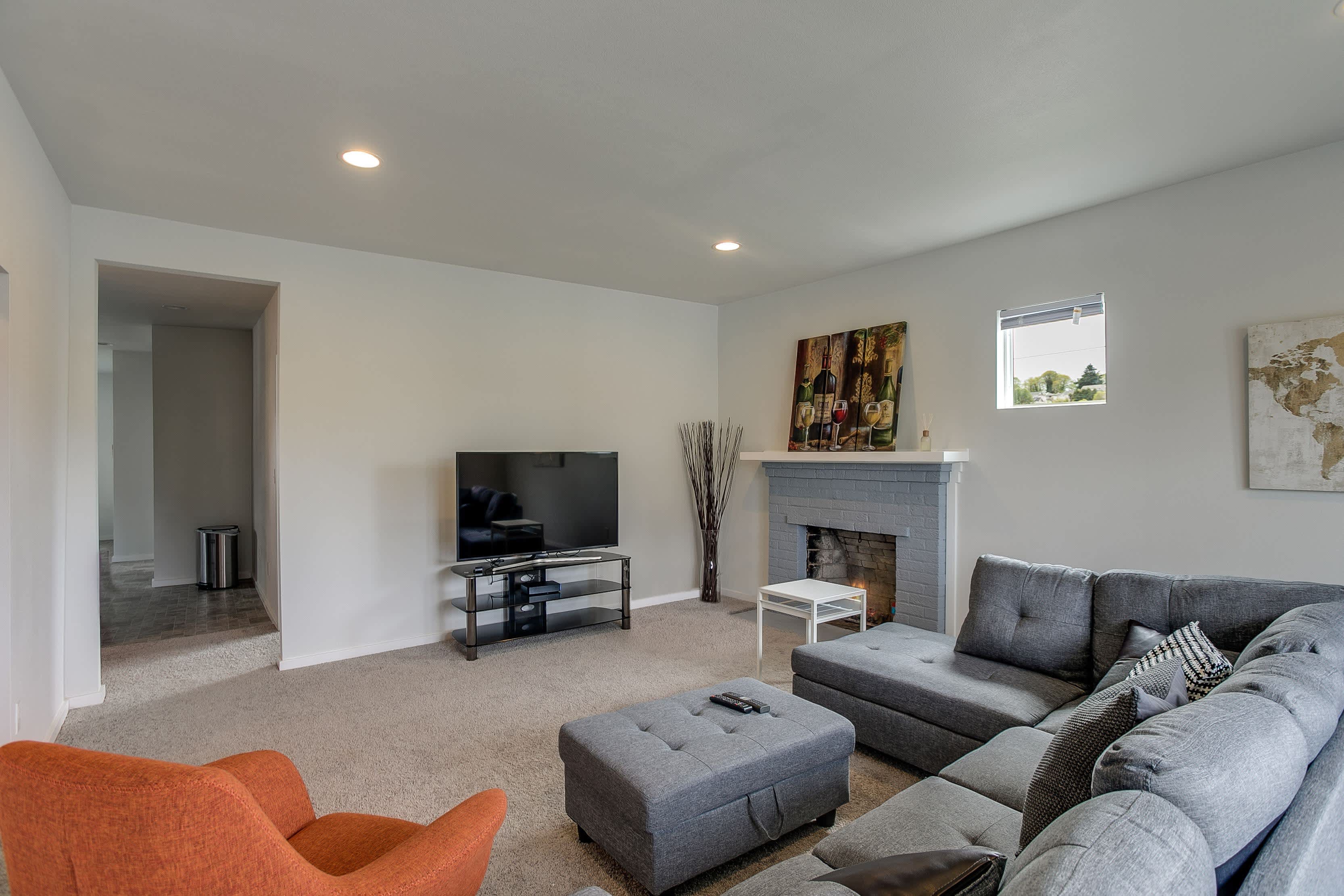 3901 South Angel Place – photo 2