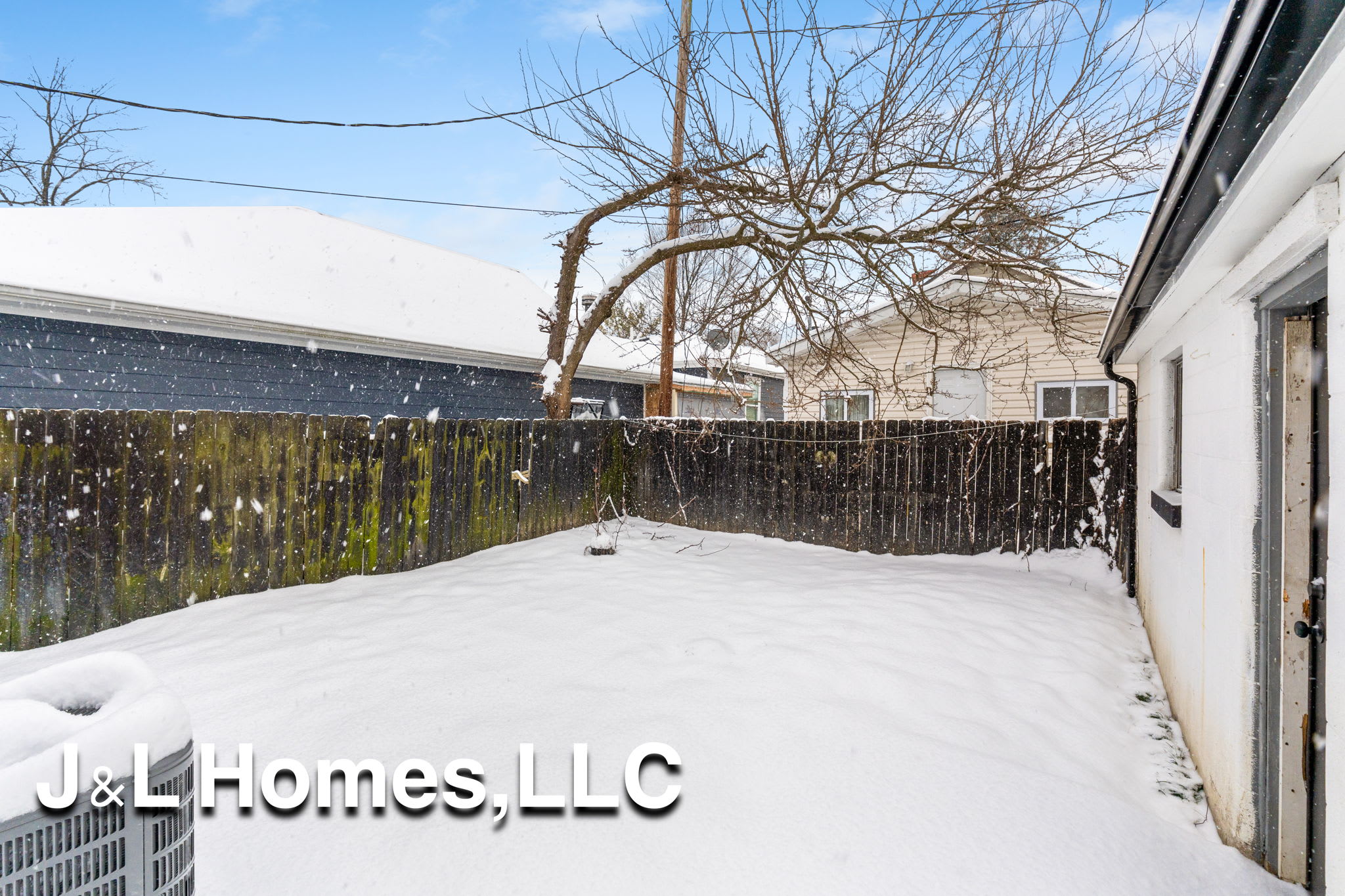 279 Lechner Avenue – photo 4