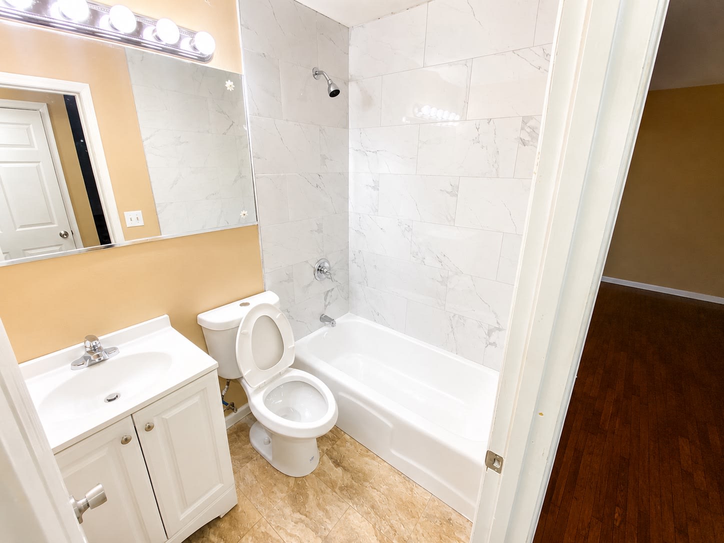 1013 W Parkway Ave – photo 3
