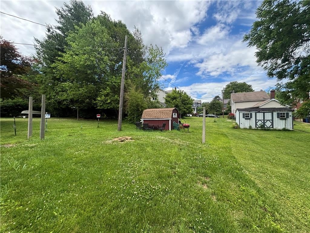 135 N Cedar Street – photo 2