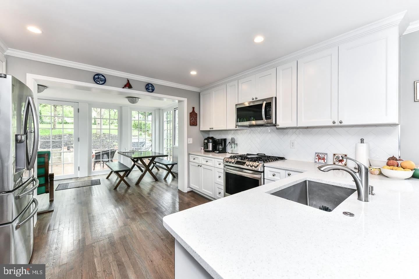 2013 FRANKLIN Street NE – photo 4