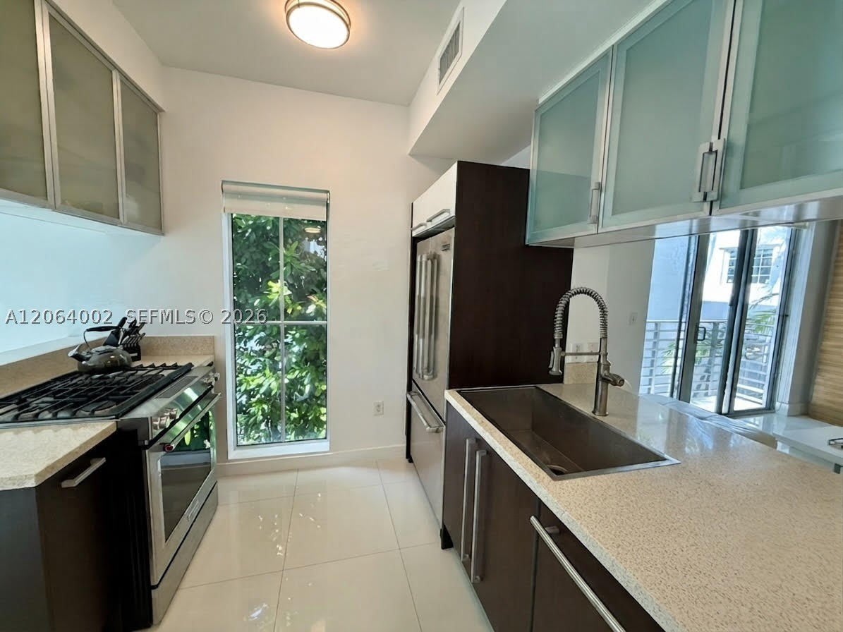 928 Pennsylvania Ave – photo 5