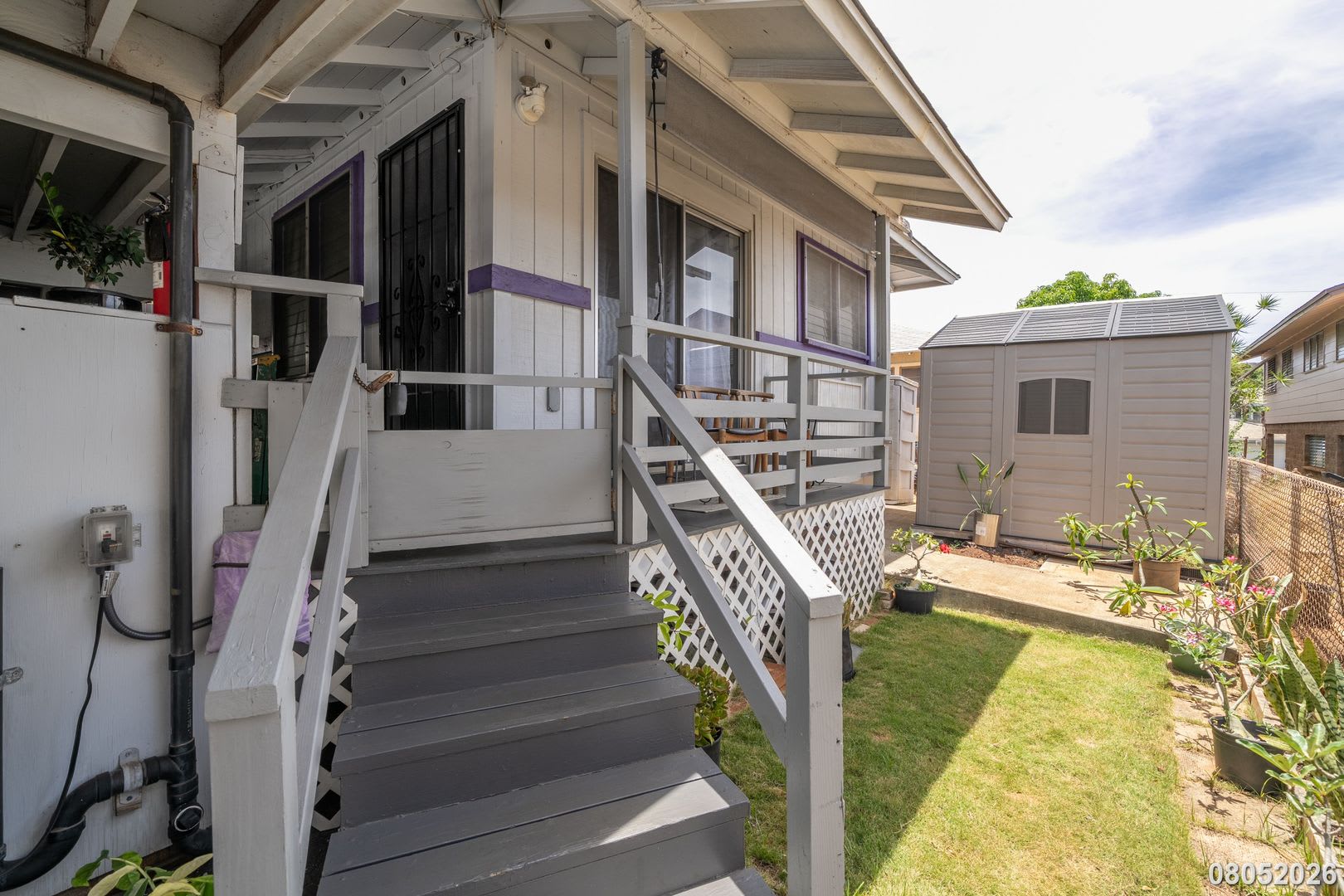 1 Bedroom Cottage In Kapahulu Move In Ready Schedule A Showing Today – photo 1