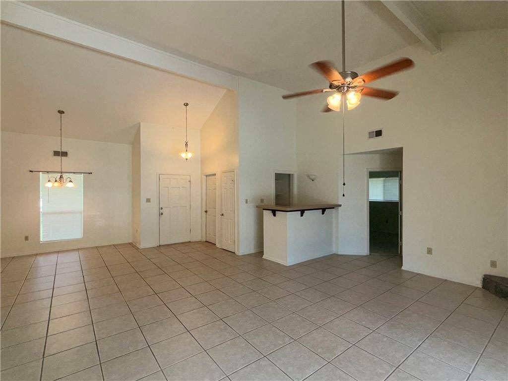 216 Woodridge Boulevard – photo 5