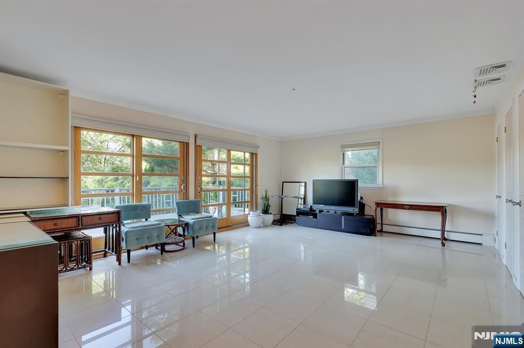 38 Ash Street – photo 3