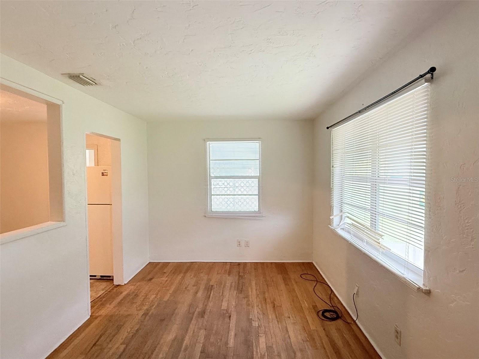 5013 20TH Street N – photo 2