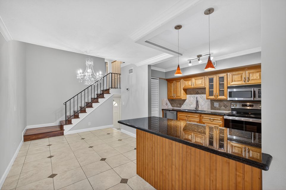 382 Golfview Road – photo 4