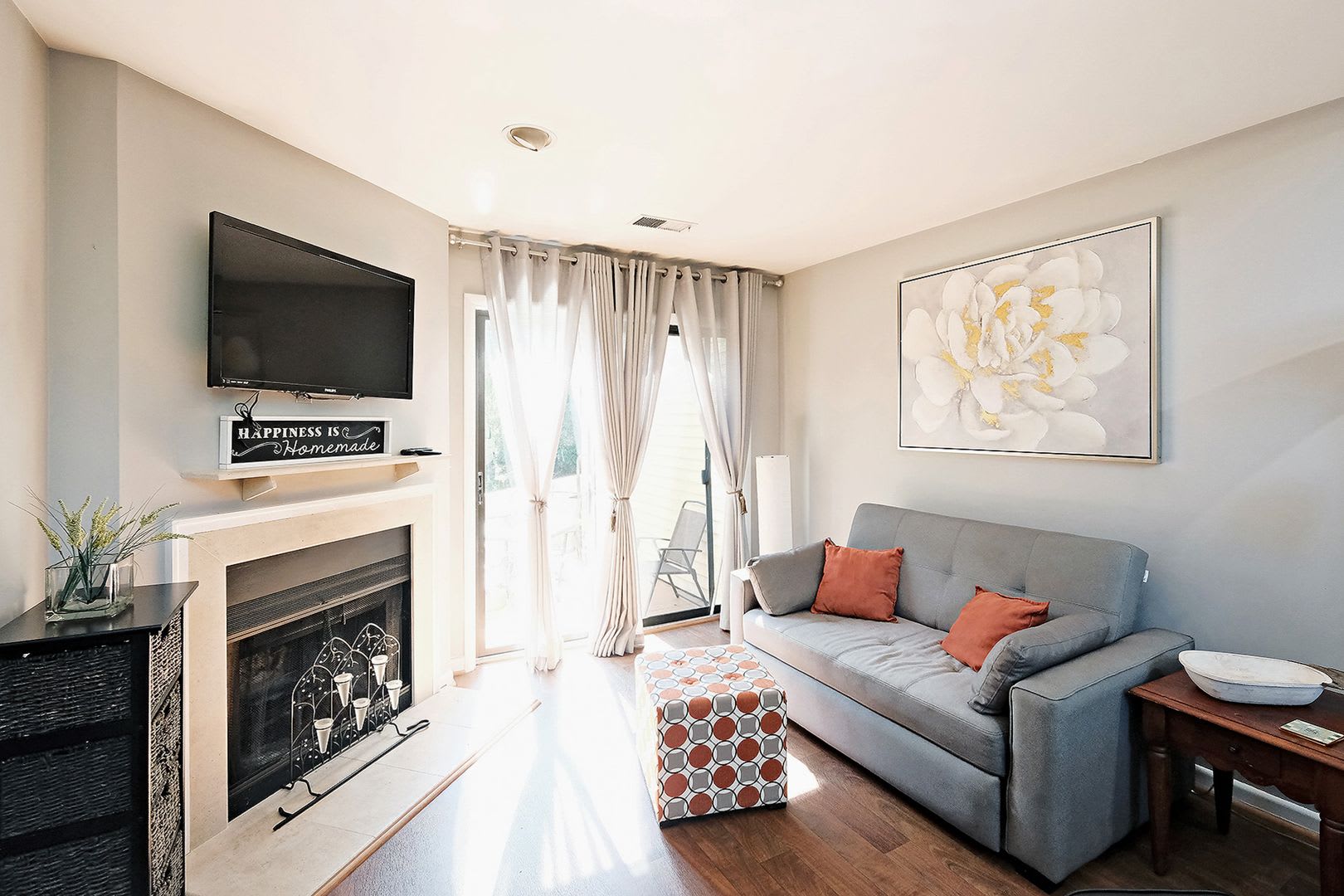 Pet-Friendly & Cozy River Run Condo Near Pen Park – photo 5