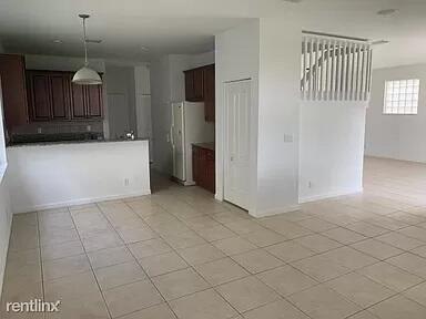 175 Berenger Walk – photo 4
