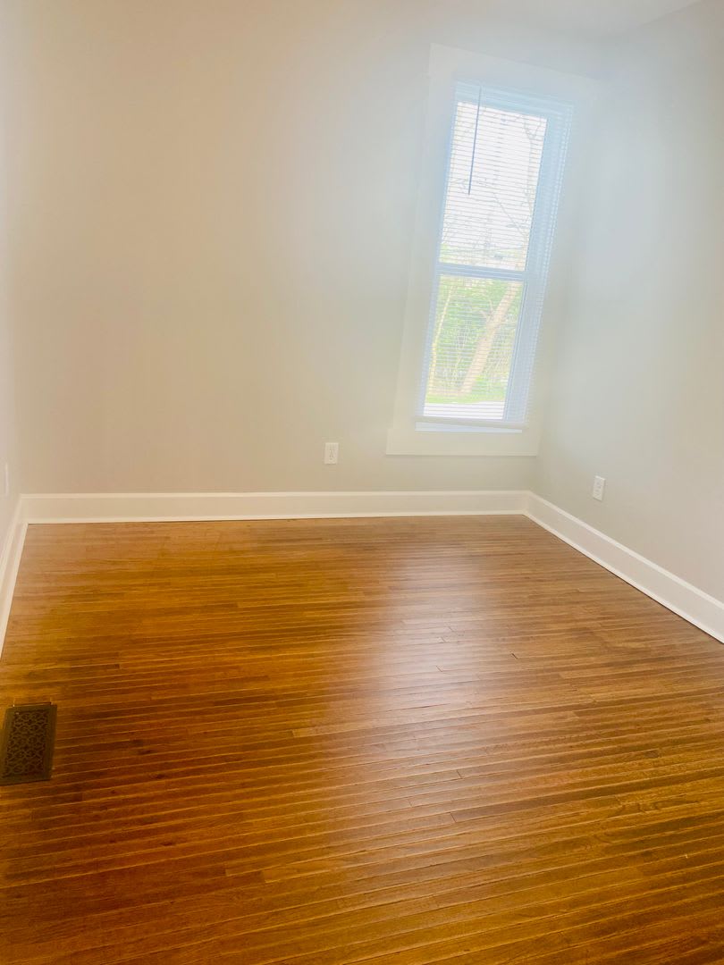 Newley Renovated 4BR – photo 5