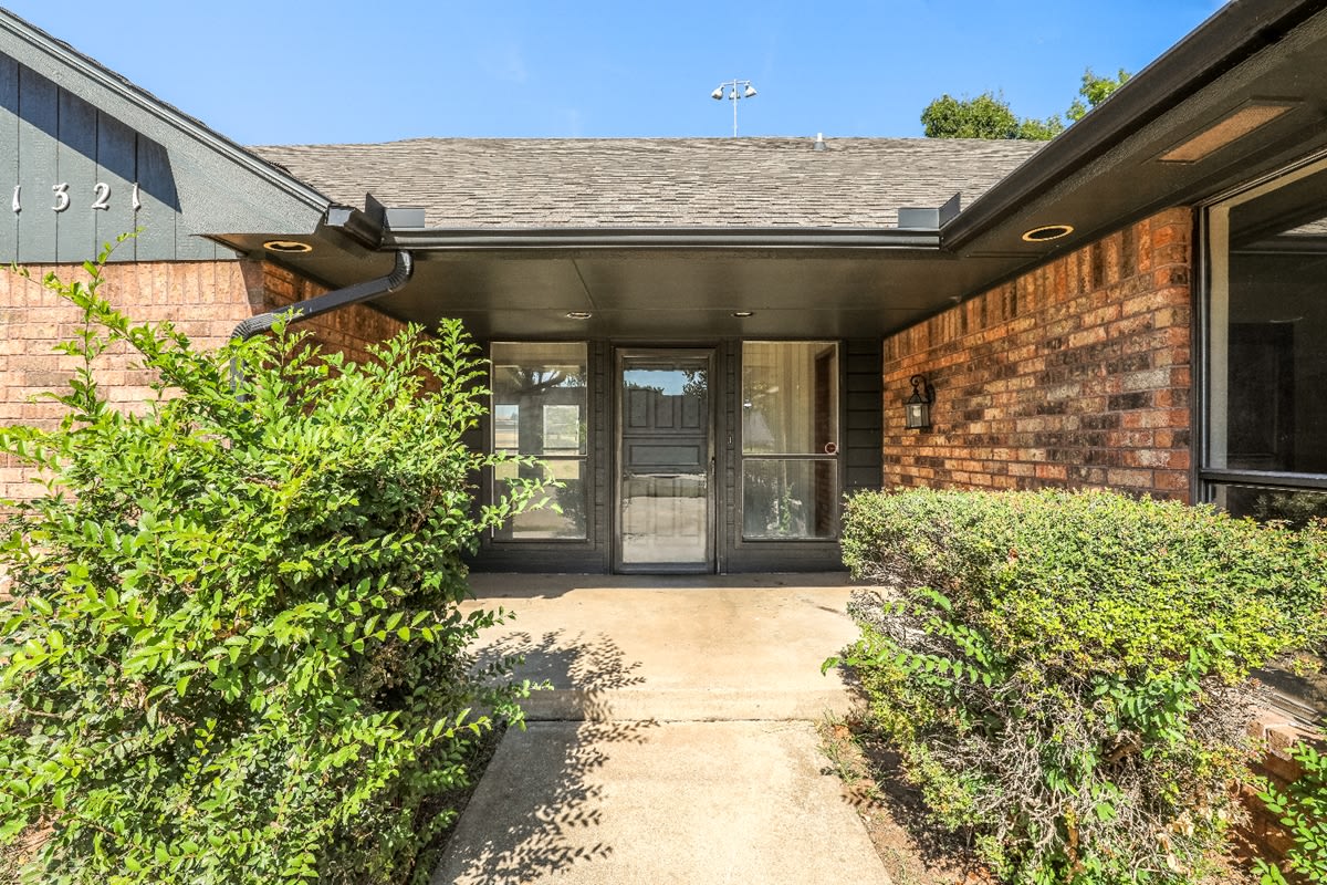 1321 Harding Ave – photo 3