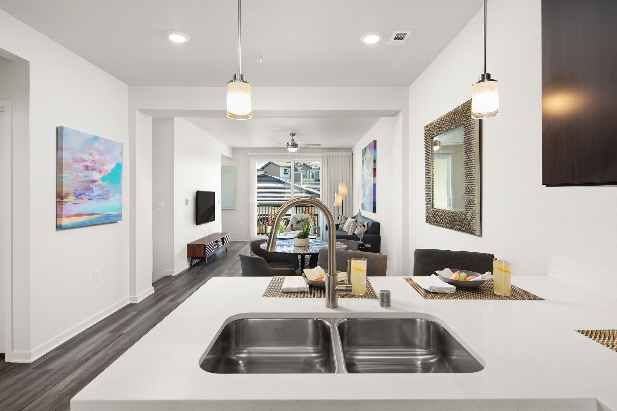Esprit Townhome Apartments – photo 3