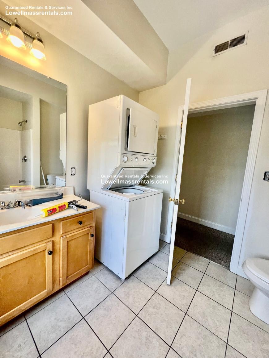 89 Aiken St. – photo 3