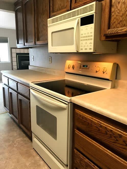 Spacious Jackson Townhome – photo 4