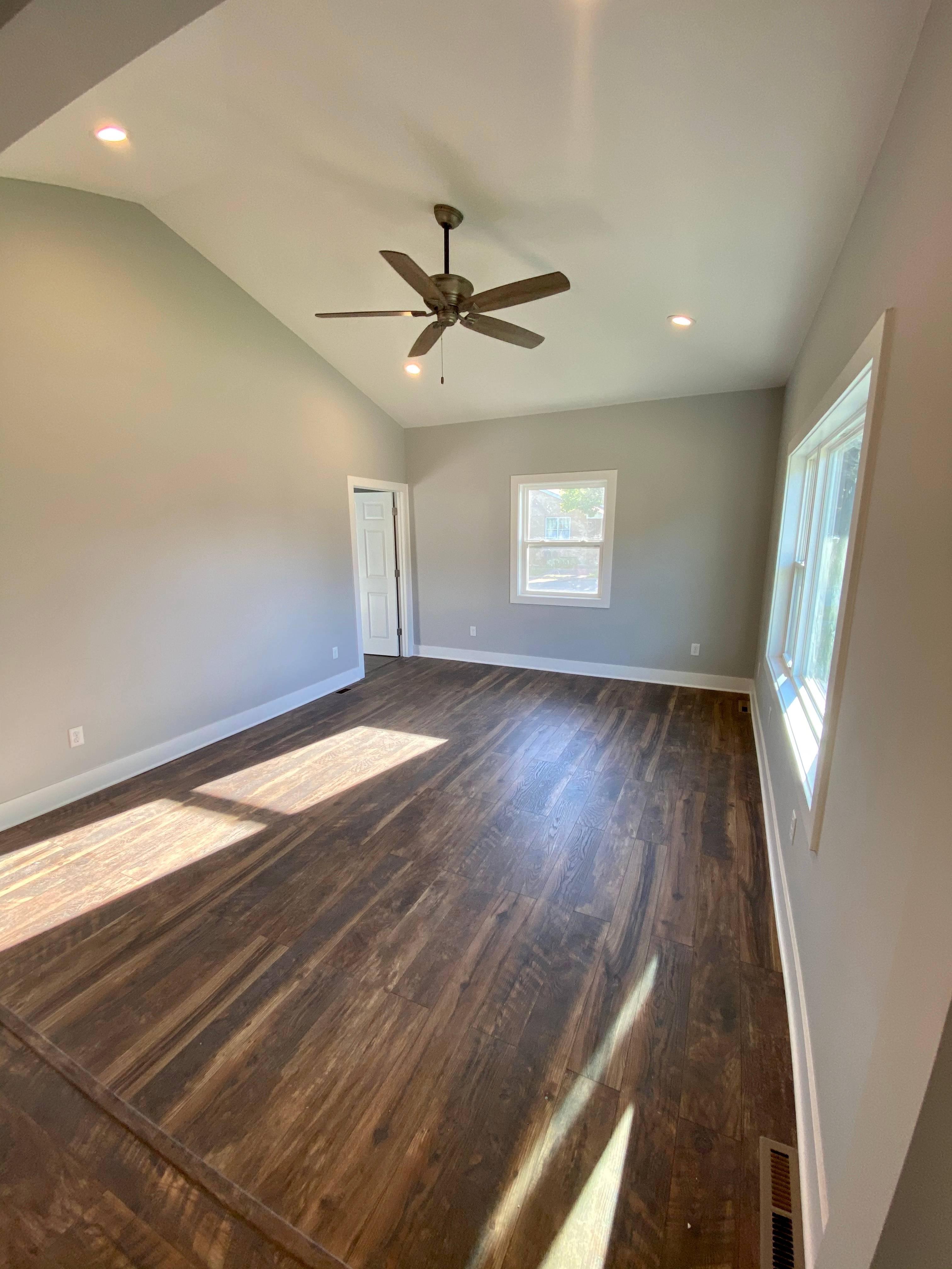 448 North School Avenue – photo 5
