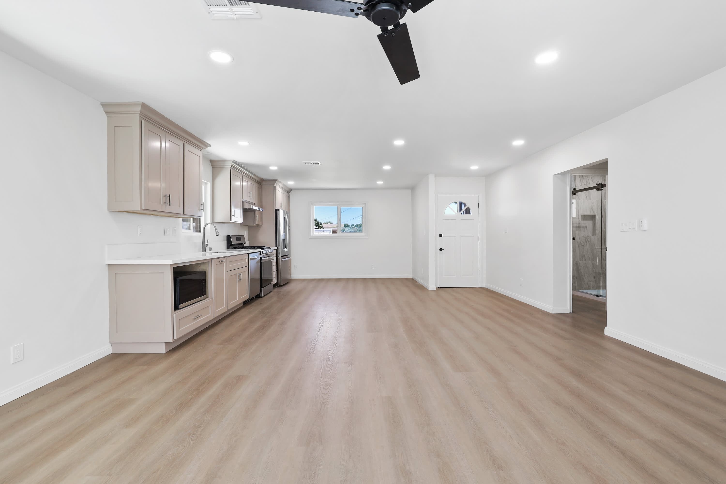 13871 Ward Street – photo 5