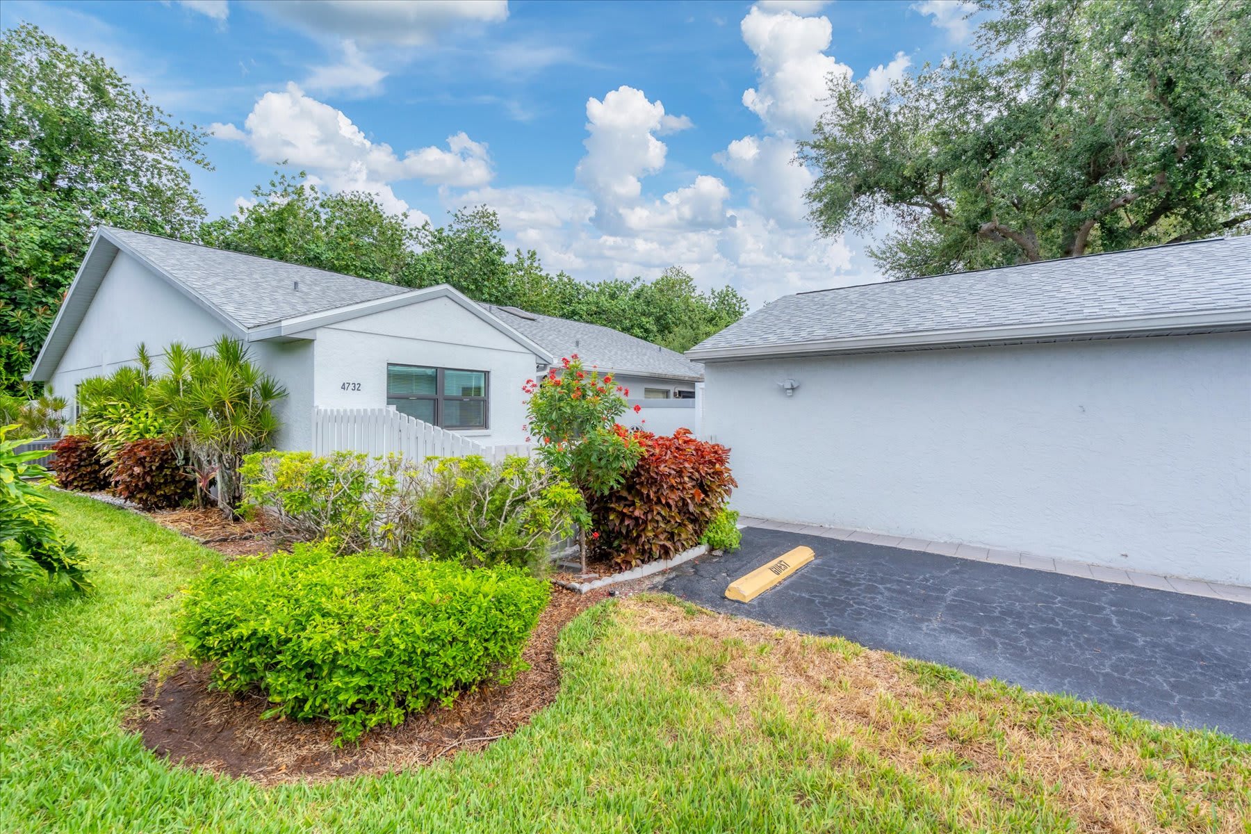 4732 Blackberry Drive – photo 2
