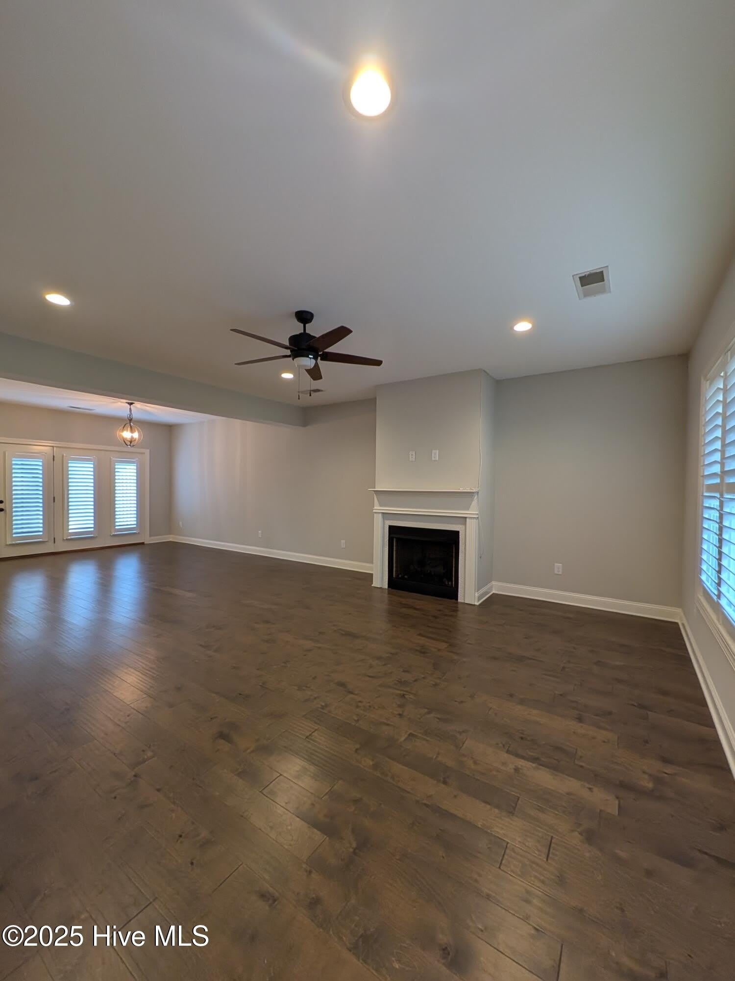 129 Pinebranch Court – photo 2