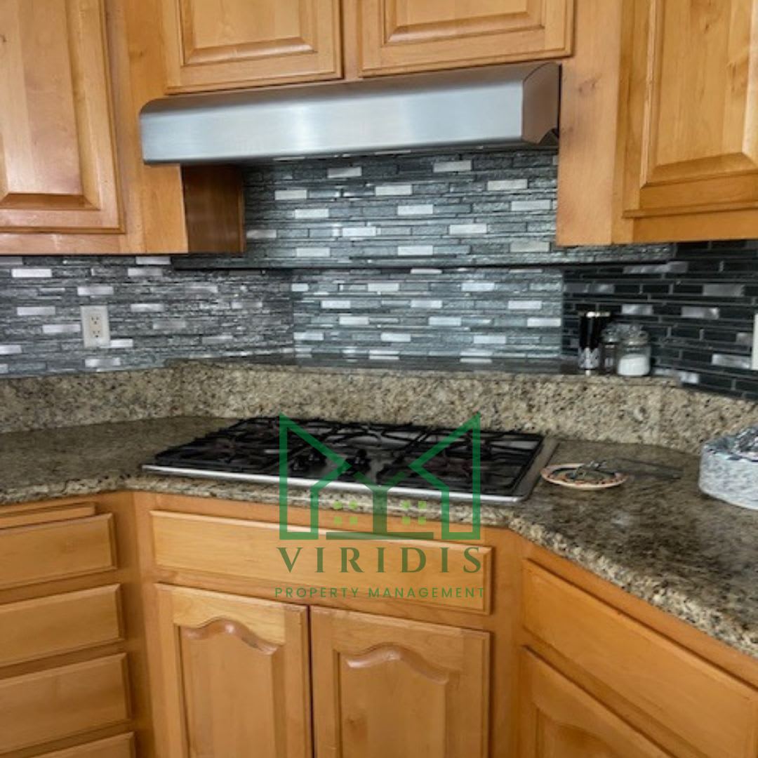 10702 Villa Hermosa Drive – photo 5