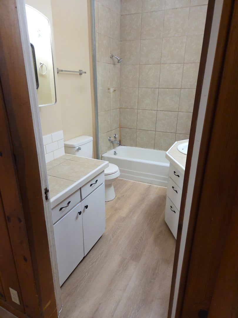 Large 3 bedroom – photo 4