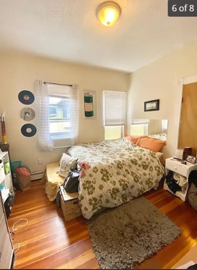 4 Bed in Mission Hill Close to Brigham Circle – photo 2