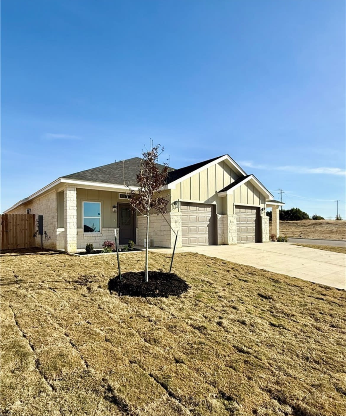 102 Leon Lane – photo 1