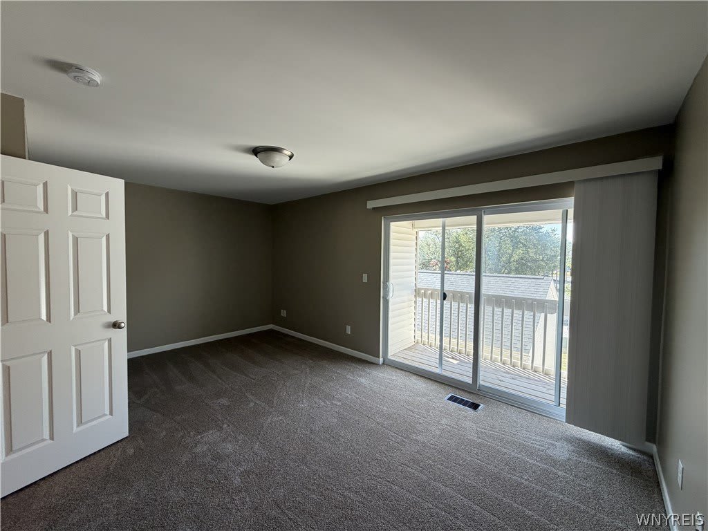 723 Robin Road – photo 5