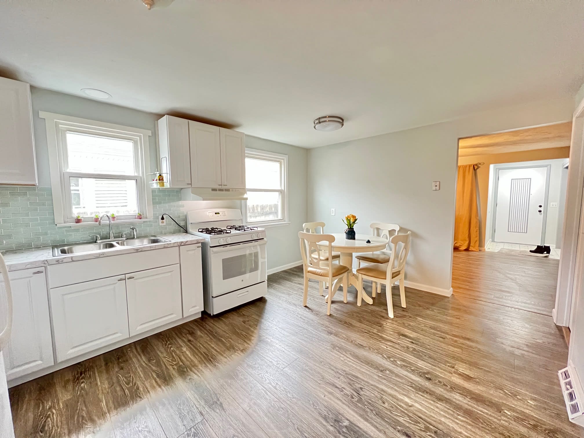 133 Sunshine Drive Lower Level – photo 2