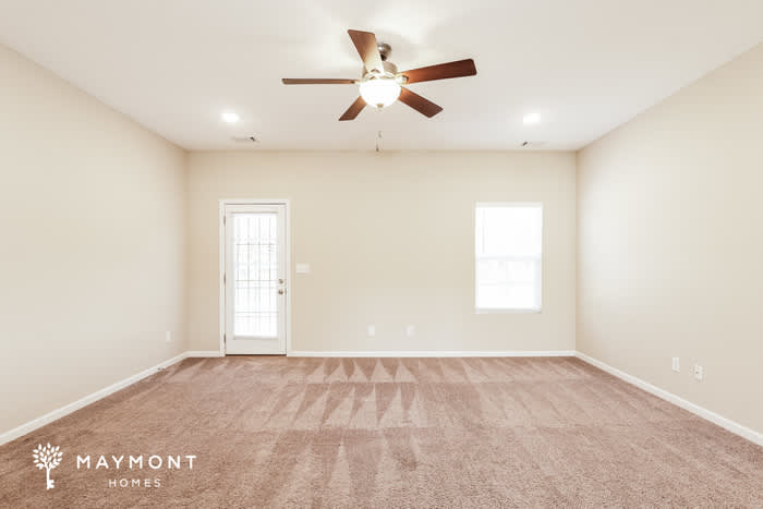 1374 Oak Ln – photo 3