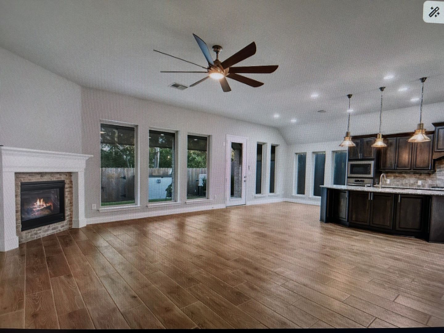 Stunning 4Br Perry House In New Caney – photo 5