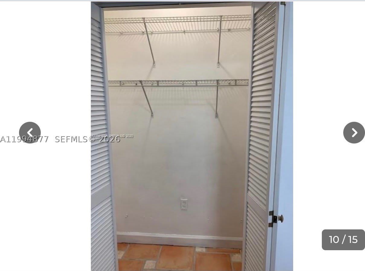 4230 SW 11th St – photo 4