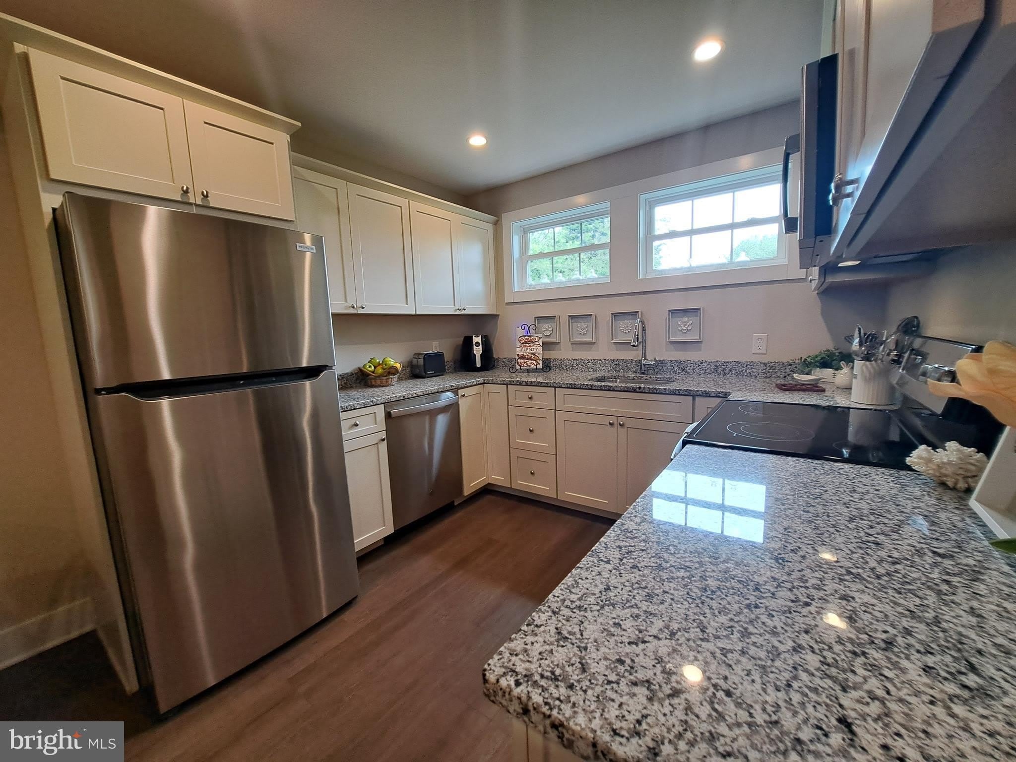 15550 S NEW Road – photo 4