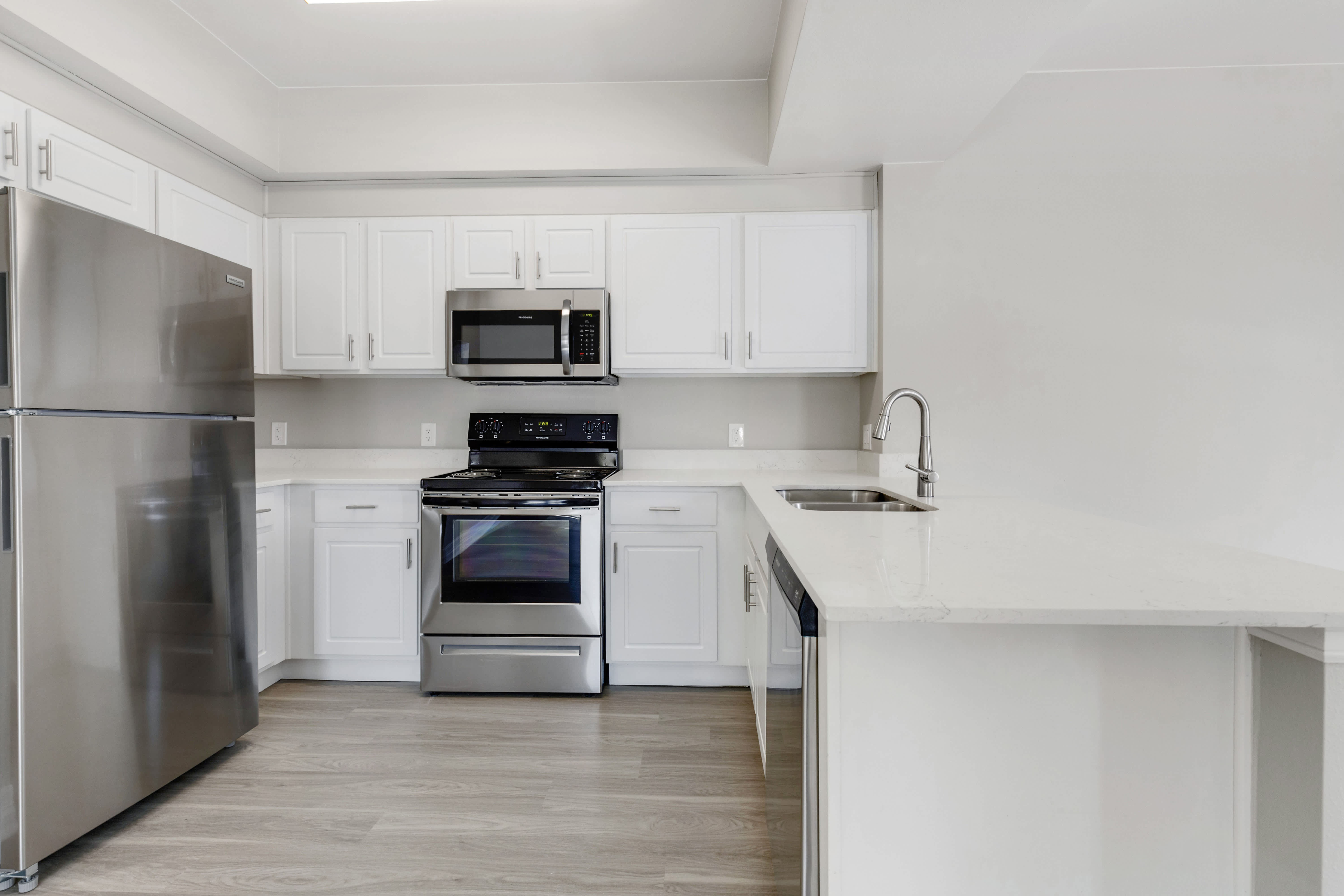 1721 Marion – photo 2